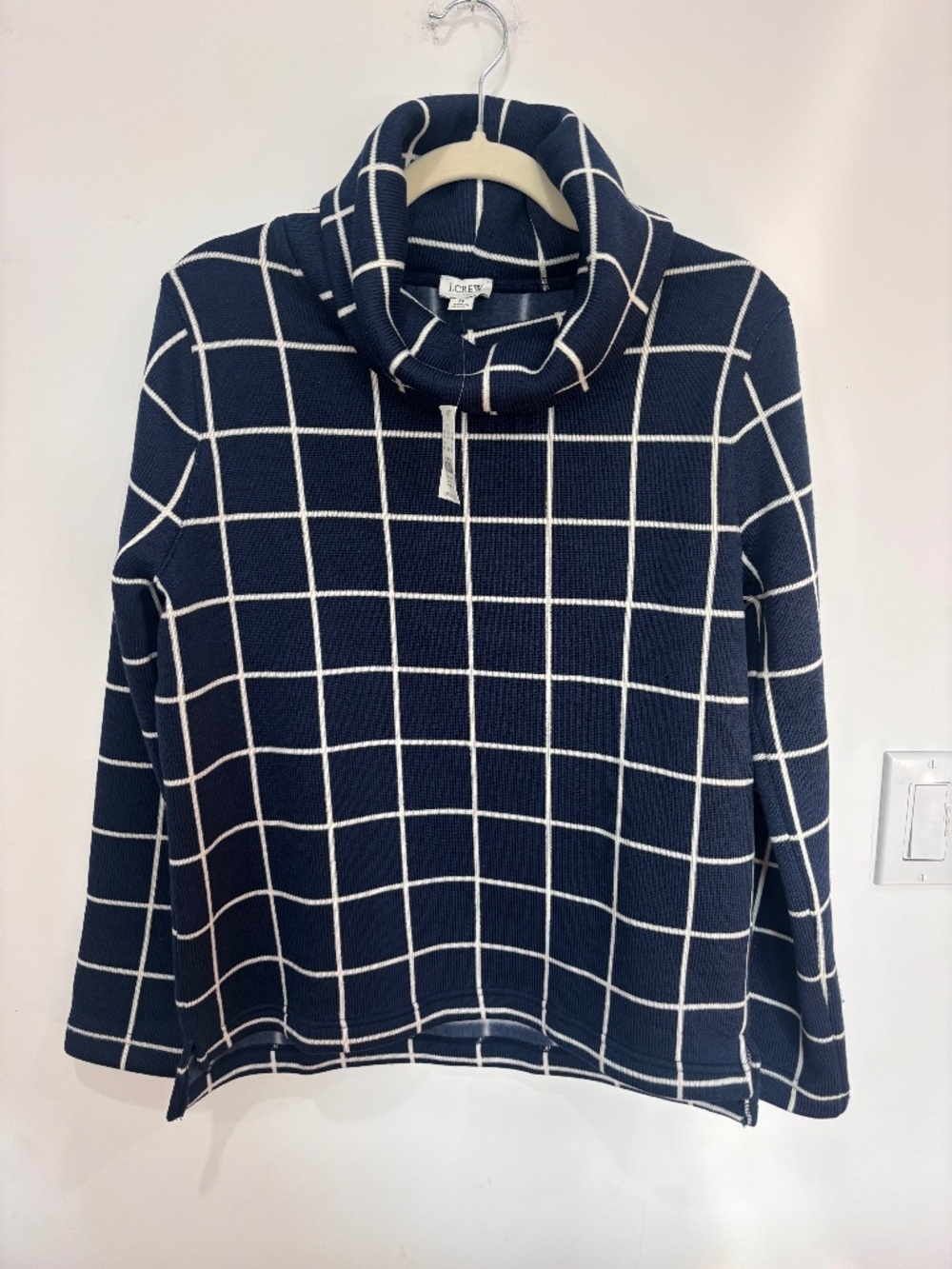 NWT J.Crew Navy White Windowpane Turtleneck Sweater Medium Grid Knit Pullover